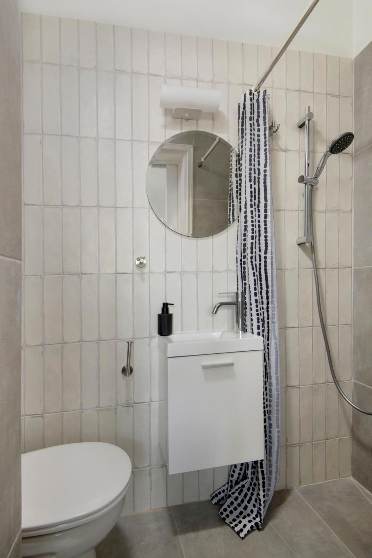Amazing Two Bedroom Apartment Larnaca Buitenkant foto